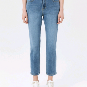 헤지스레이디 블루슬림 스트레이핏 데님팬츠 26사이즈