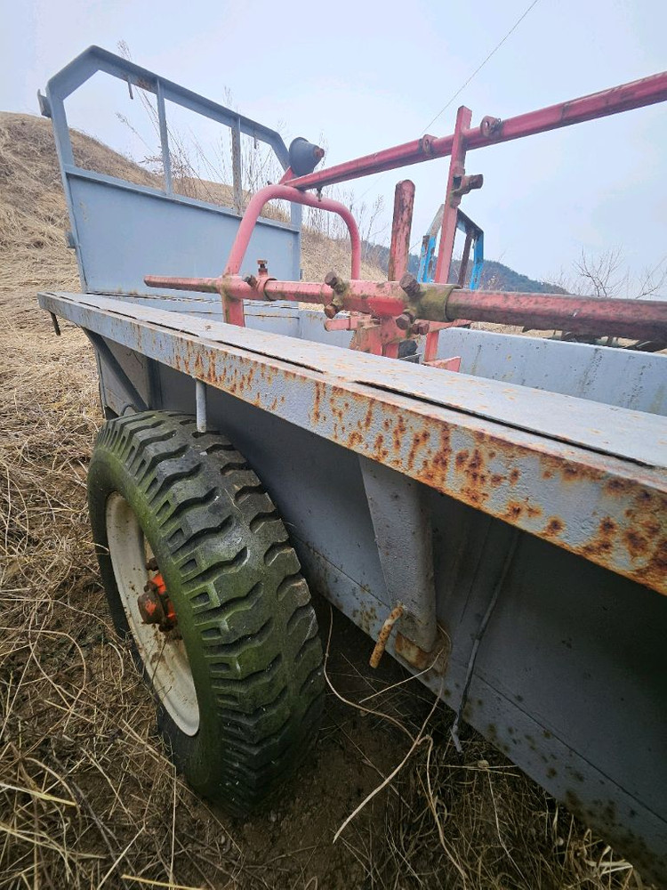 경운기용 일반 추레라 판매합니다 (타이어 짱짱함) 이미지