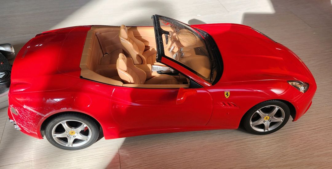 페리리 자동차--1