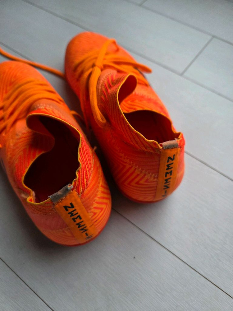 아디다스 축구화 210 이미지