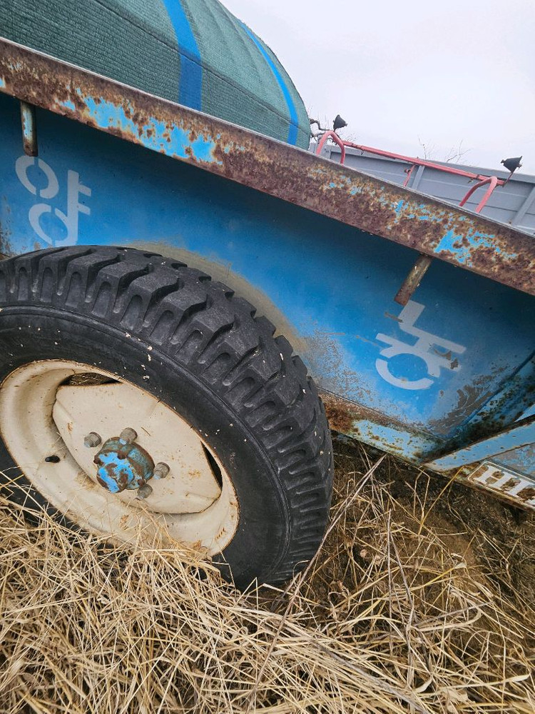 경운기용 오픈형 추레라 판매합니다 (뒤 문 없음 / 타이어 최상) 이미지