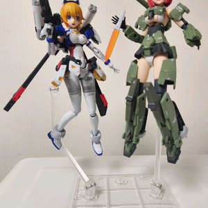 건담 건프라 걸프라 아미걸즈 2종 일괄