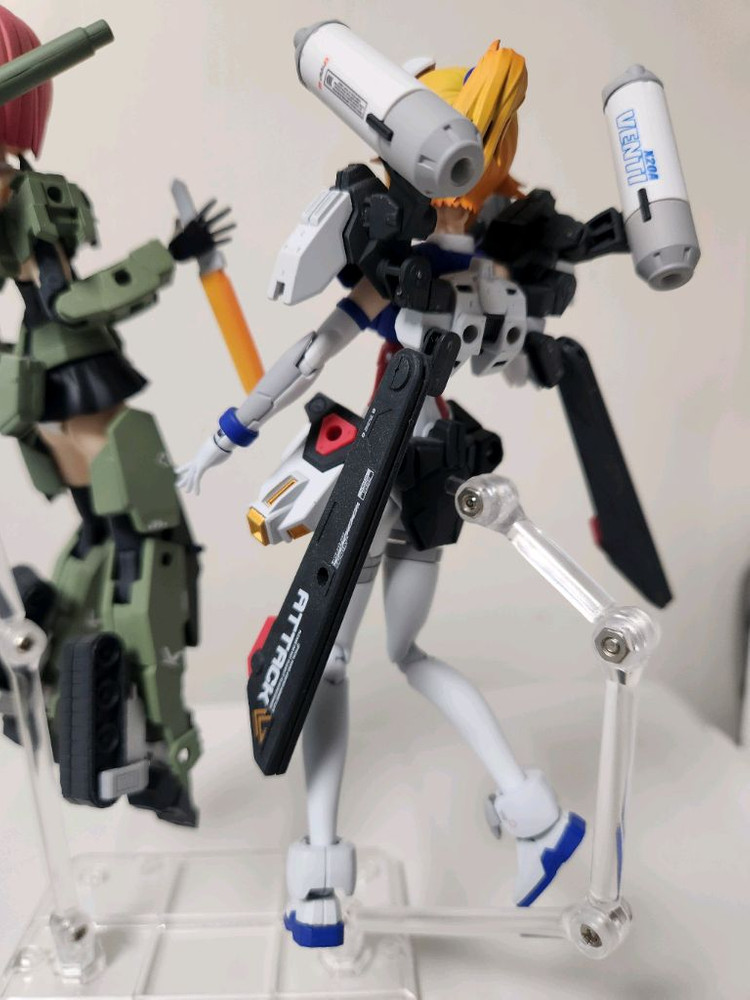 건담 건프라 걸프라 아미걸즈 2종 일괄--3