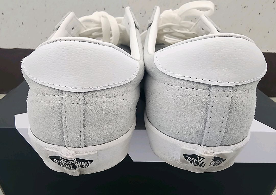 반스 신형 디자인 남녀공용 어센틱 스니커즈-265--6