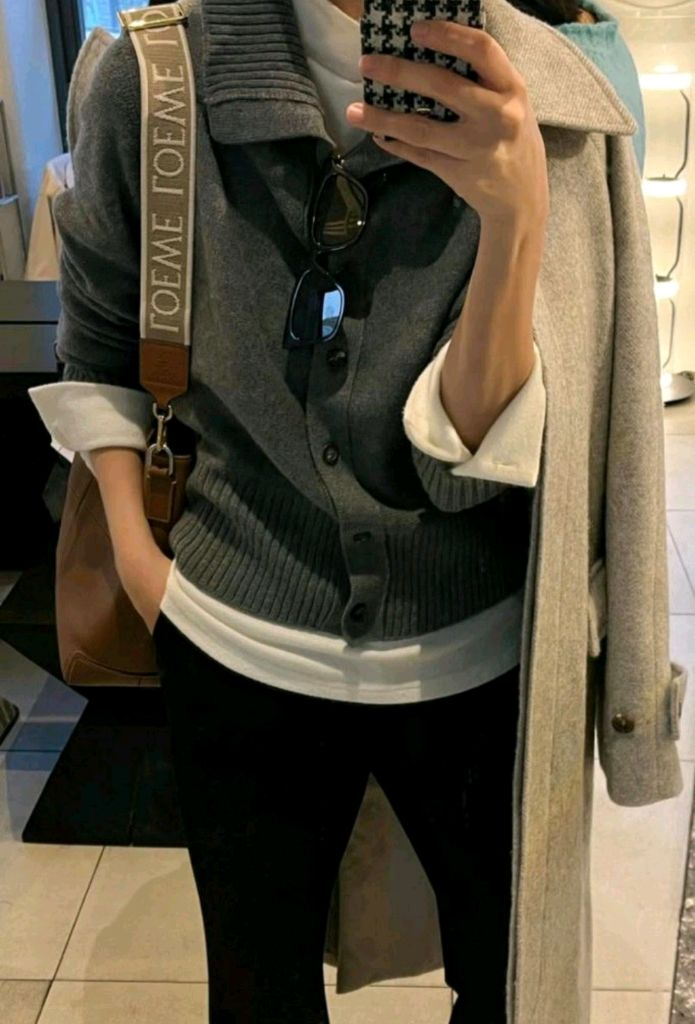 유메르 하이넥 가디건 ( 배송온 봉투 그대로, 새상품)--3