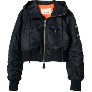 언톨드레이블 점퍼