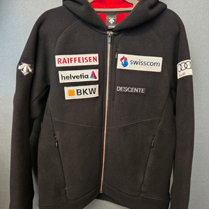 데상트 플리스집업