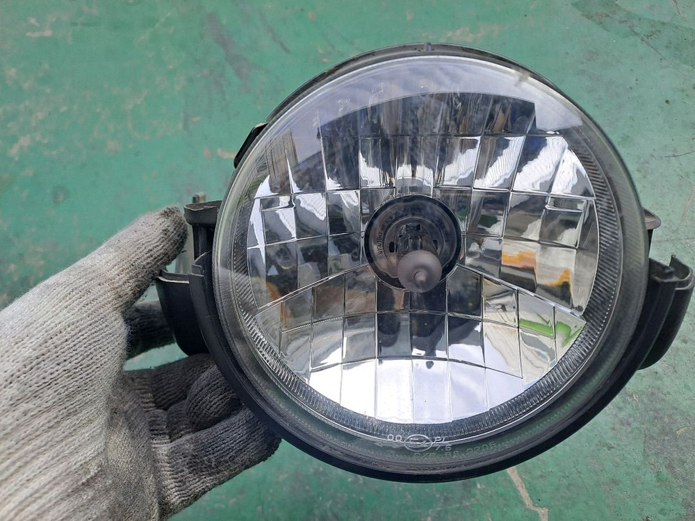 혼다 벤리110 중고부속 헤드라이트--3