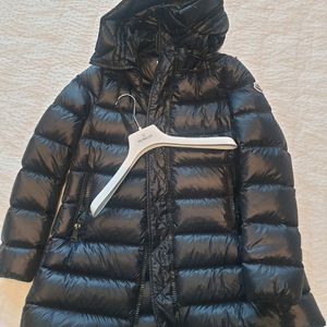 몽클레어수엔블랙