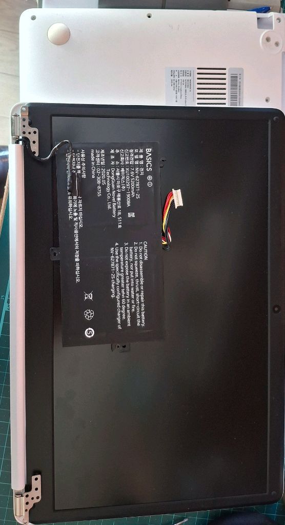 노트북 부품용 베이직북 14 액정.배터리,충전기--0