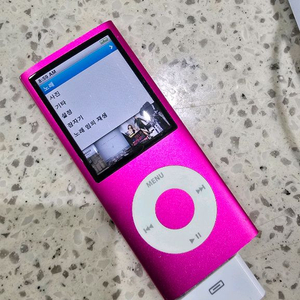 아이팟 나노 4세대 8gb 핑크 이미지