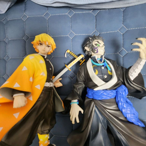 귀멸의칼날 번개의형제