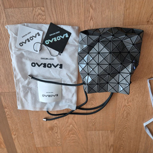 바오바오 링백 유광 다크그레이