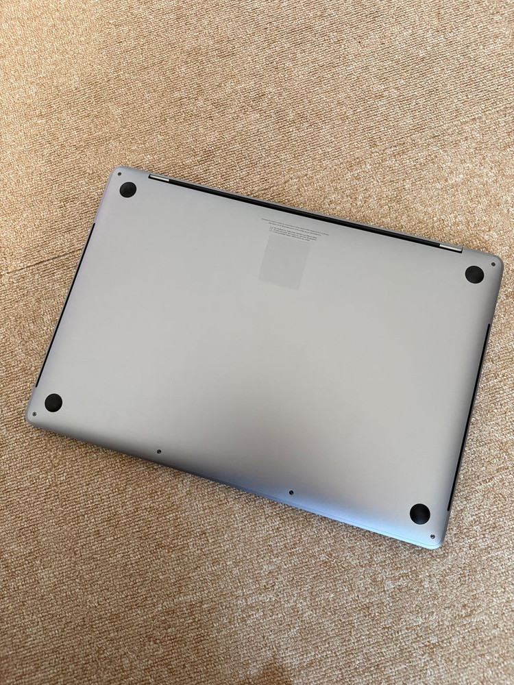 맥북 프로 15인치 2019 i9 16GB 512GB--3