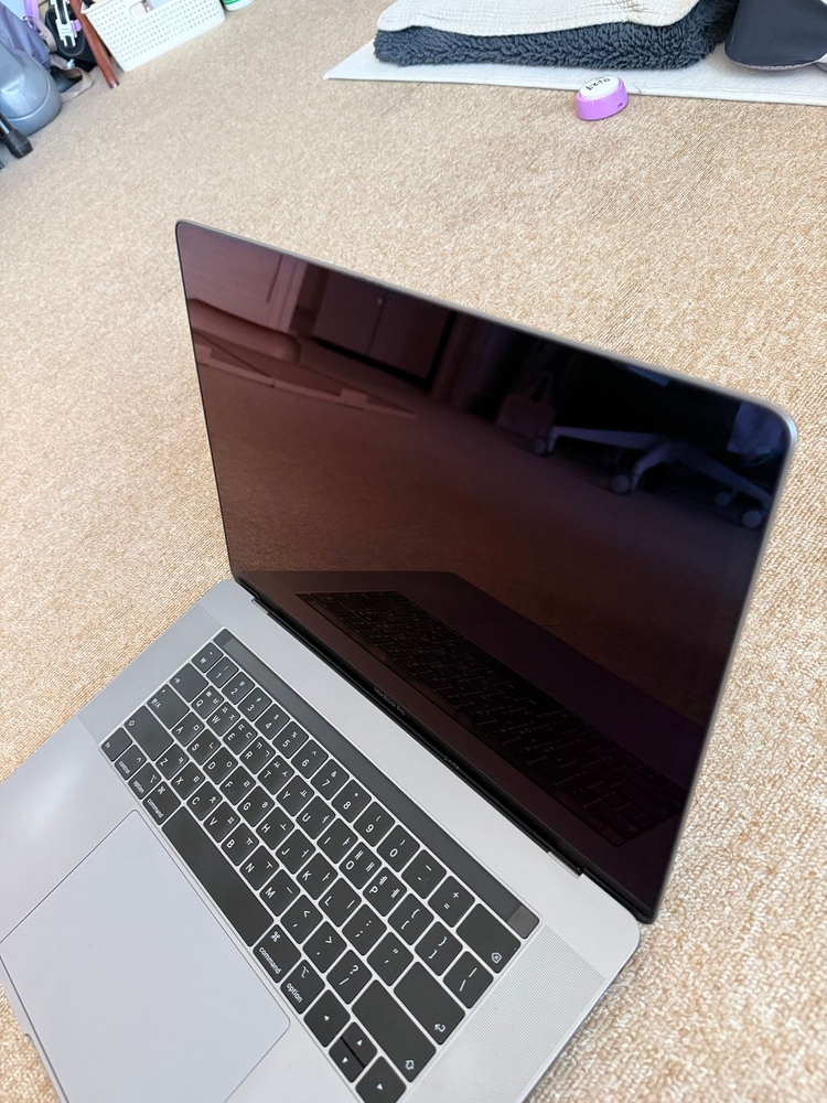 맥북 프로 15인치 2019 i9 16GB 512GB--4