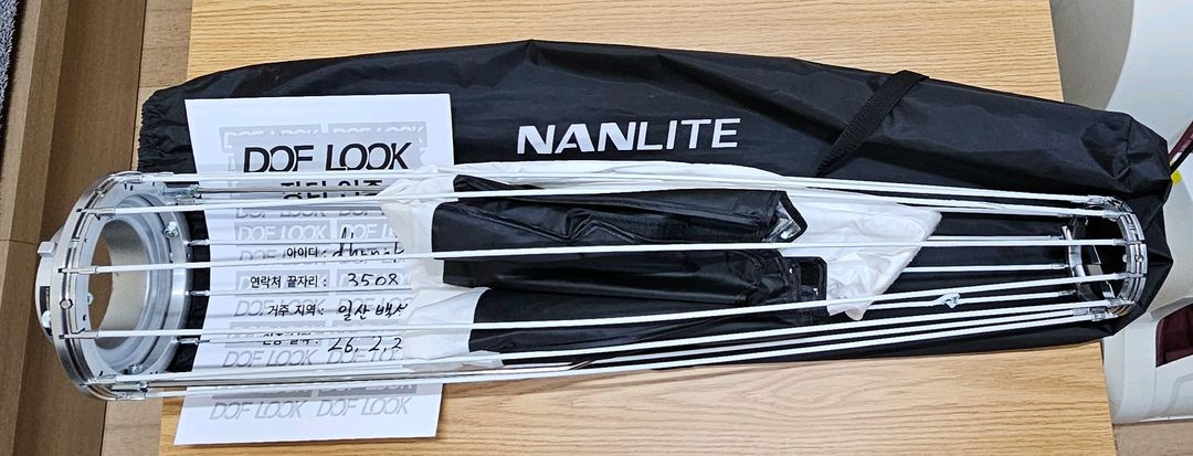 1인 크리에이터 조명 불용품 팝니다. 난라이트, 룩세오, 고독스, 스몰리그--1