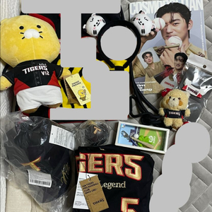 기아타이거즈 춘식이인형 레시키링 머플러 태그미럭키 김도영 10 텐 텐 월간 유니폼 모자 야구공 kia 머리띠