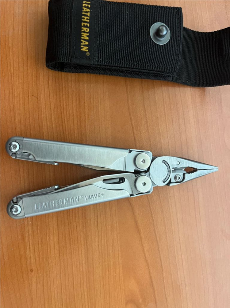 레더맨 웨이브 플러스--1