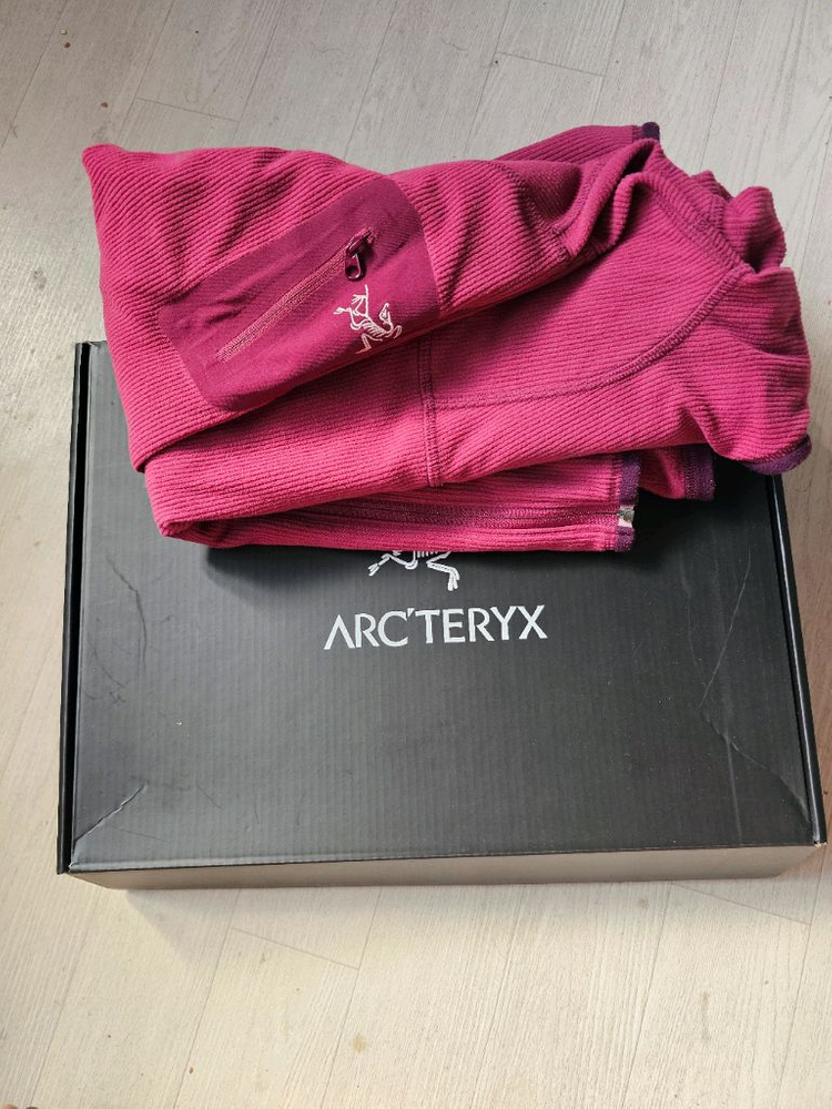 아크테릭스 여성 후드 집업 버건디--8