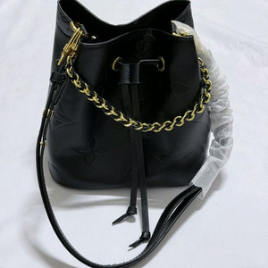 새상품>미니 블랙 네오노에