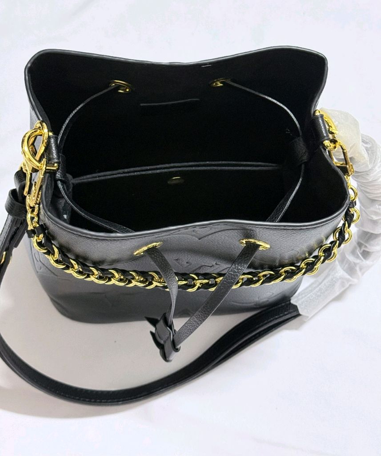 새상품>미니 블랙 네오노에--2