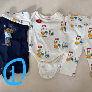 베베드피노. 폴로. 에뜨와. 아가방. 오가닉 등 베냇저고리와 바디수트 신생아용 26벌일괄 이미지