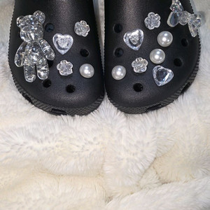 새상품) 반짝반짝 크록스 지비츠