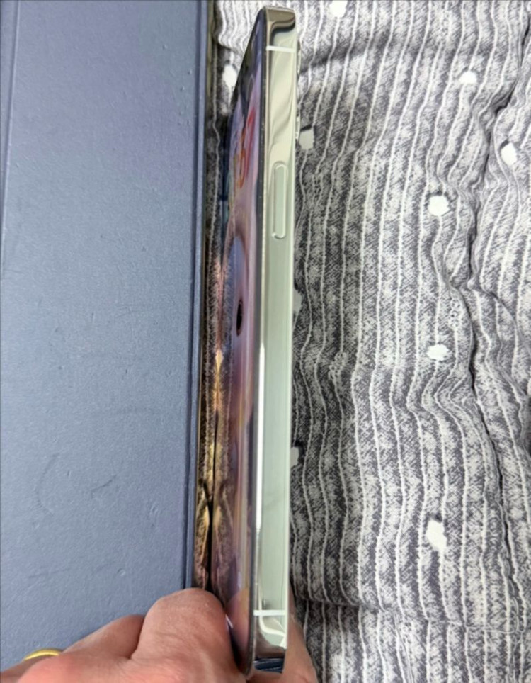 아이폰12프로맥스 256기가 배터리 100--3