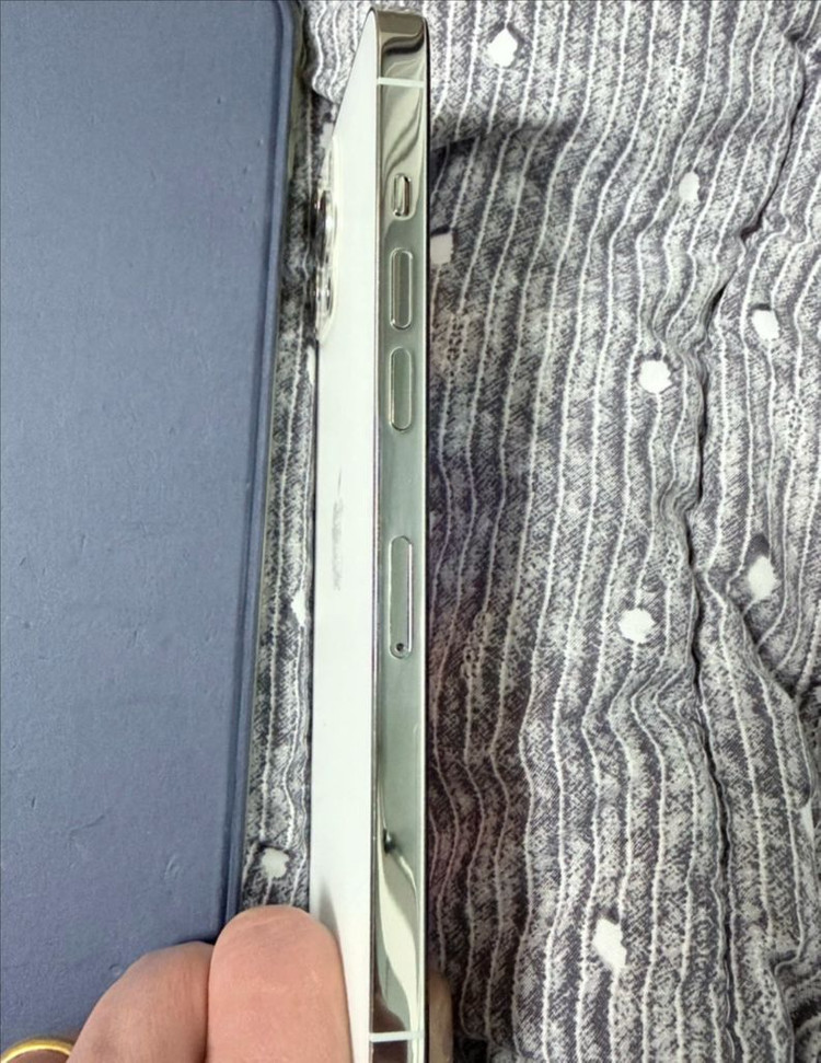 아이폰12프로맥스 256기가 배터리 100--4