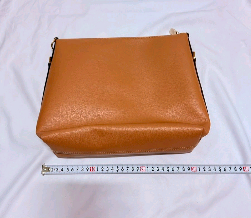 풀박스 새상품>멀티패스 호보 브라운--6