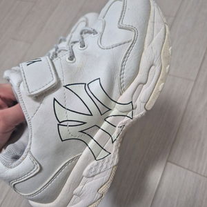 쿨거래시 1만9천택포! MLB 키즈 빅볼청키 남아여아 공용 편한 4계절 운동화 사이즈 210