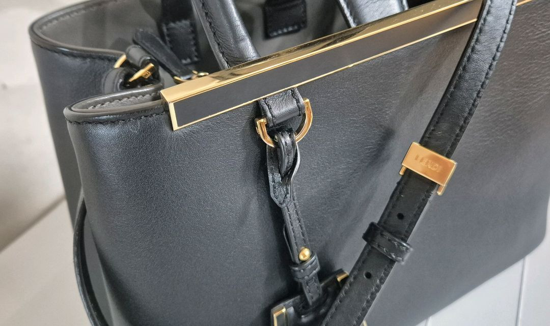 펜디 투쥬르 스몰 토트겸 숄더백 펜디가방--3