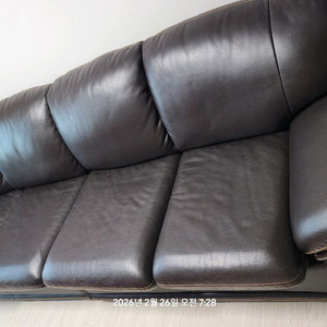천연가죽 4인용 소파 이미지