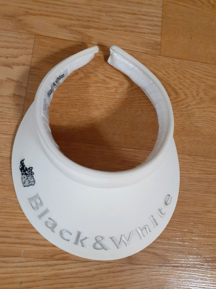 모자 예쁜니다 요즘 많이 사용해요 미리준비하세요 각각 3000--5