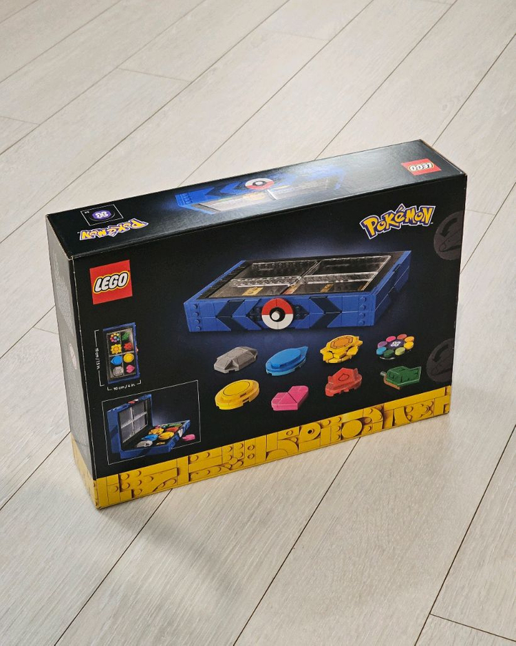 레고 72153 포켓몬 3대장, 40892 관동지방 뱃지 일괄--3