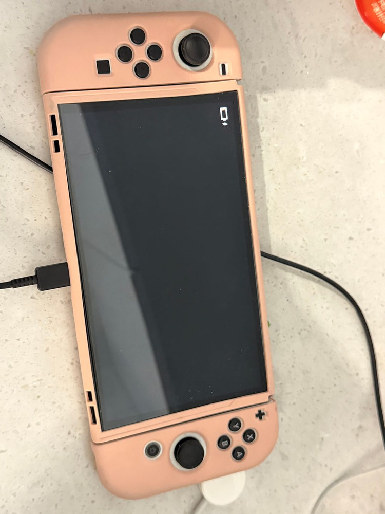 휴대용 게임기 OLED 핑크케이스 이미지