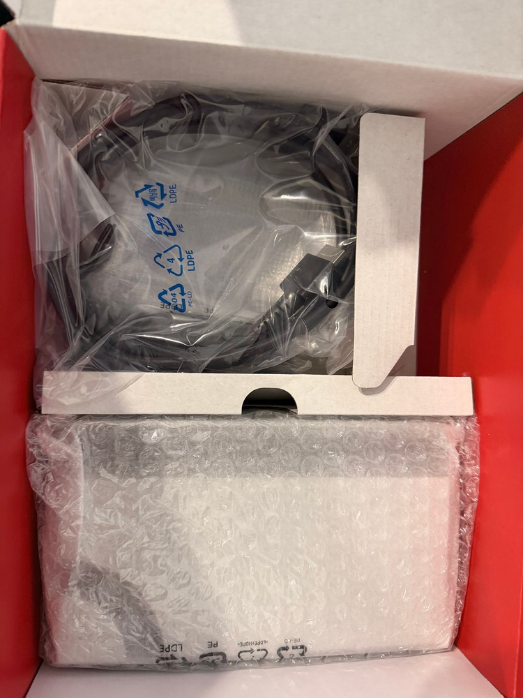 휴대용 게임기 OLED 핑크케이스 이미지