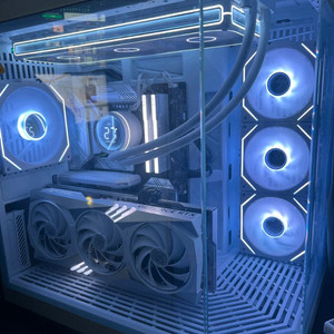 인텔 I9 13900K MSI RTX 4070TI 화이트 게이밍 PC 데스크탑