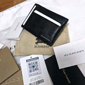 버버리 남여 카드지갑 정품입니다 구성품 더스트백 보증서 등사진 다드립니다