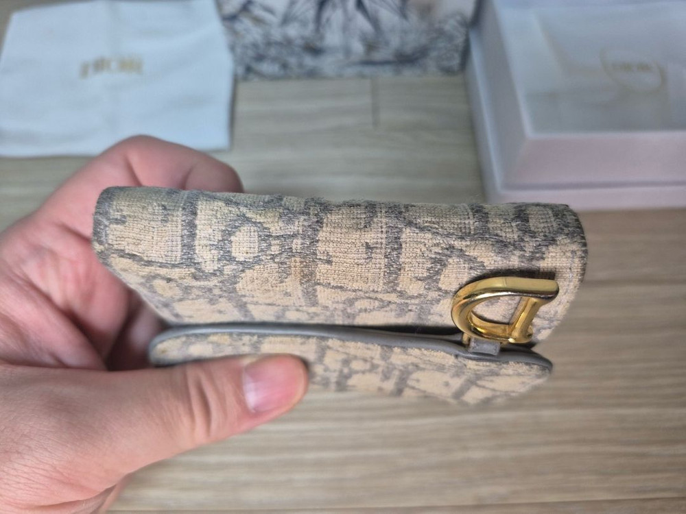 풀박스 디올 정품 오블리크 로투스 새들 반지갑 팝니다 이미지