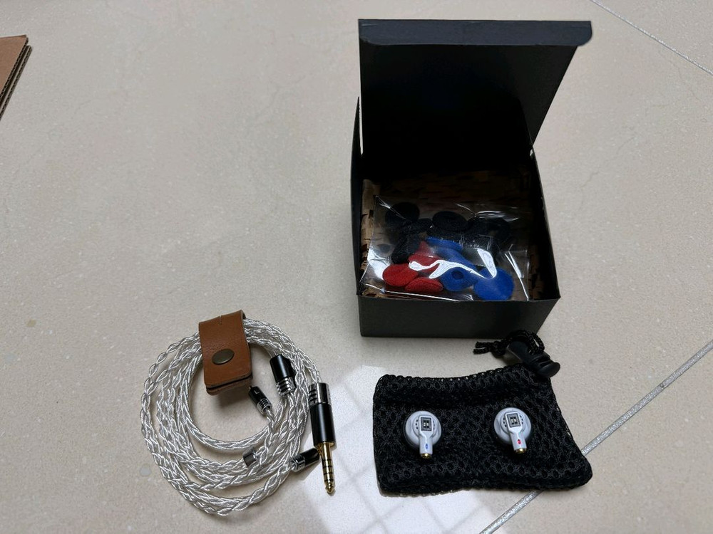 게라지랩 오픈형이어폰 G.002 팝니다.--1