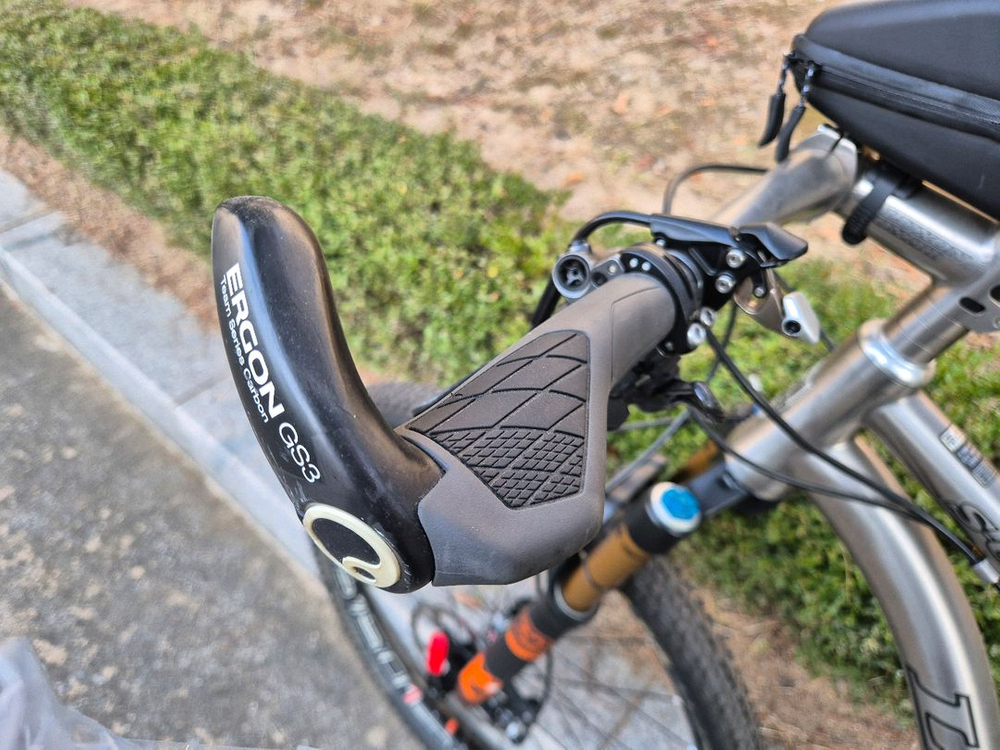 엘파마 룩손 XTR 22단 16인치--4