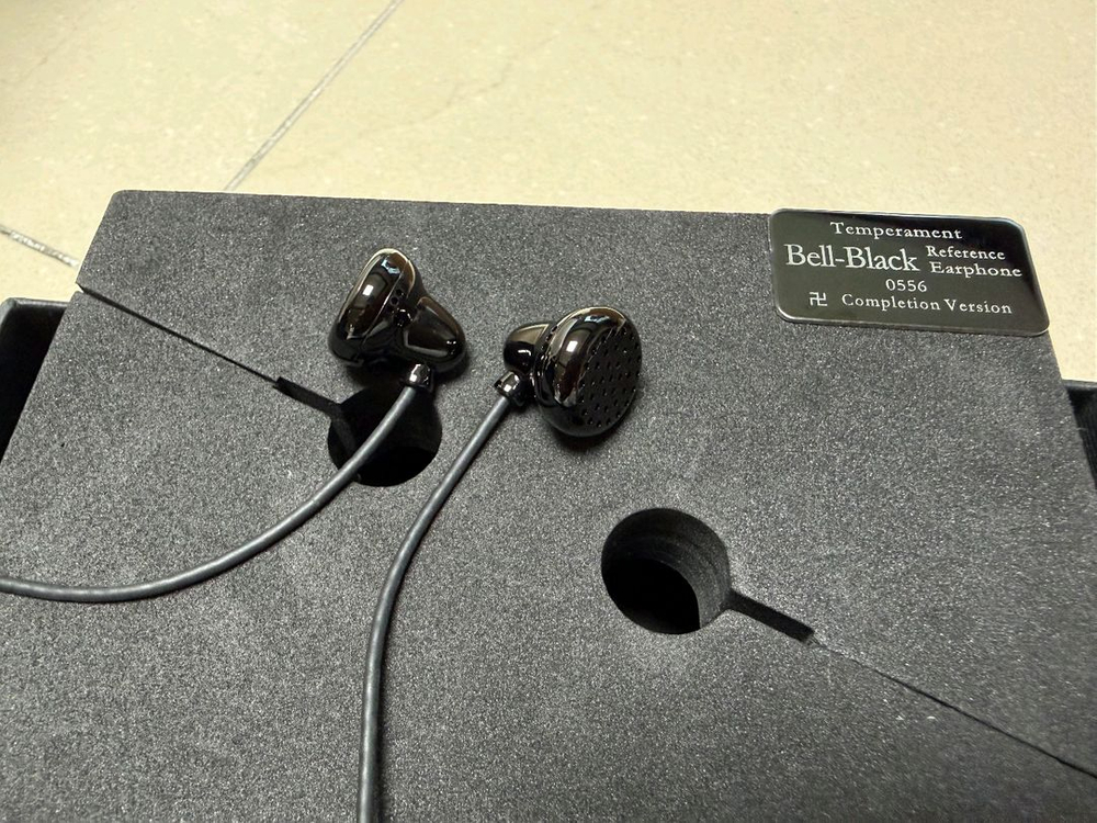 Temperament 플래그쉽 오픈형이어폰 Bell-Black 팝니다.--3