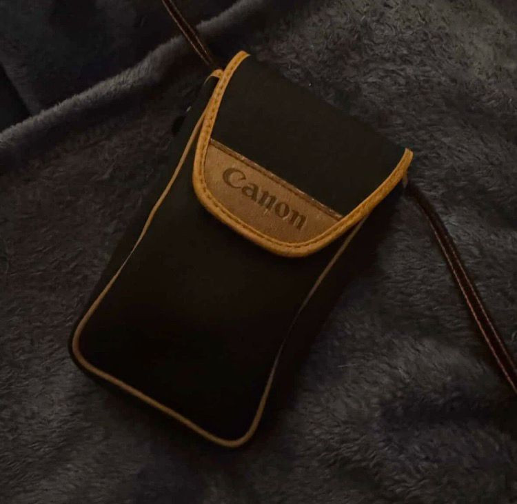 캐논 오토보이2 자동 필름카메라 데이터백 O (가방 포함)--1