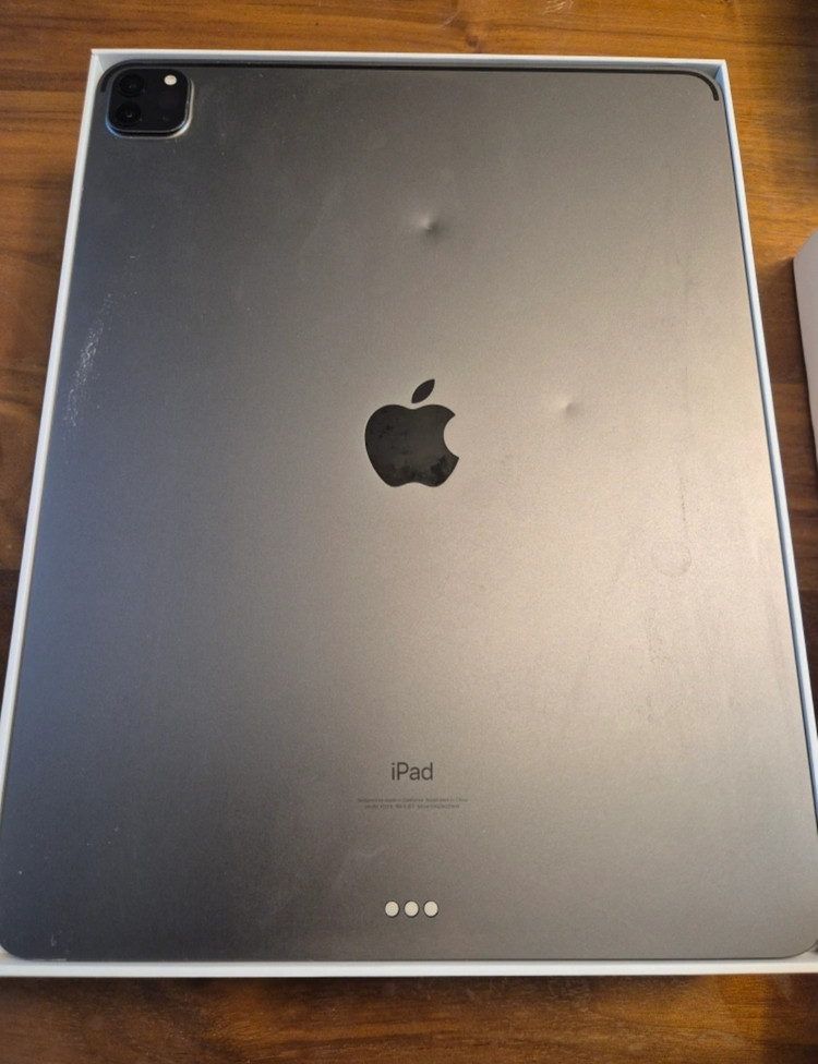 아이패드 프로5세대 12.9 부품용 팝니다--4