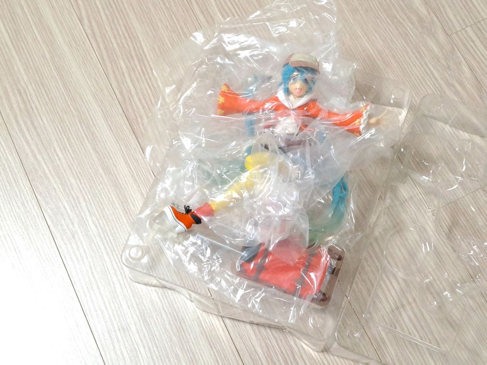 타이토 하츠네 미쿠 가을 옷 하츠네미쿠 오리지널 피규어 스케일--6