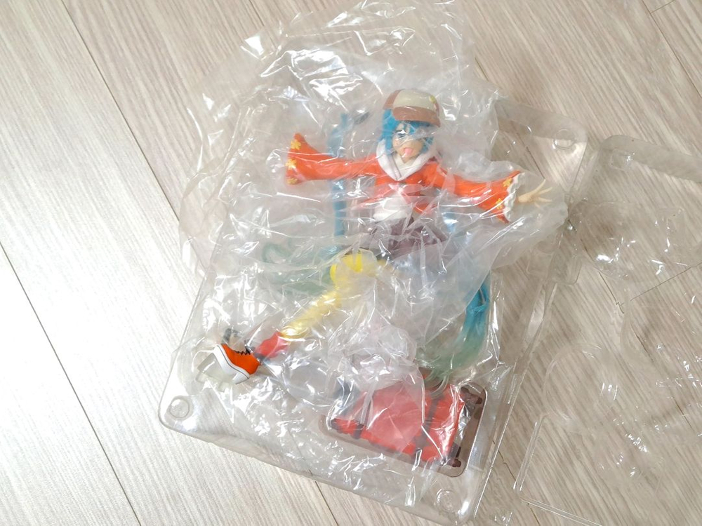 타이토 하츠네 미쿠 가을 옷 하츠네미쿠 오리지널 피규어 스케일--7