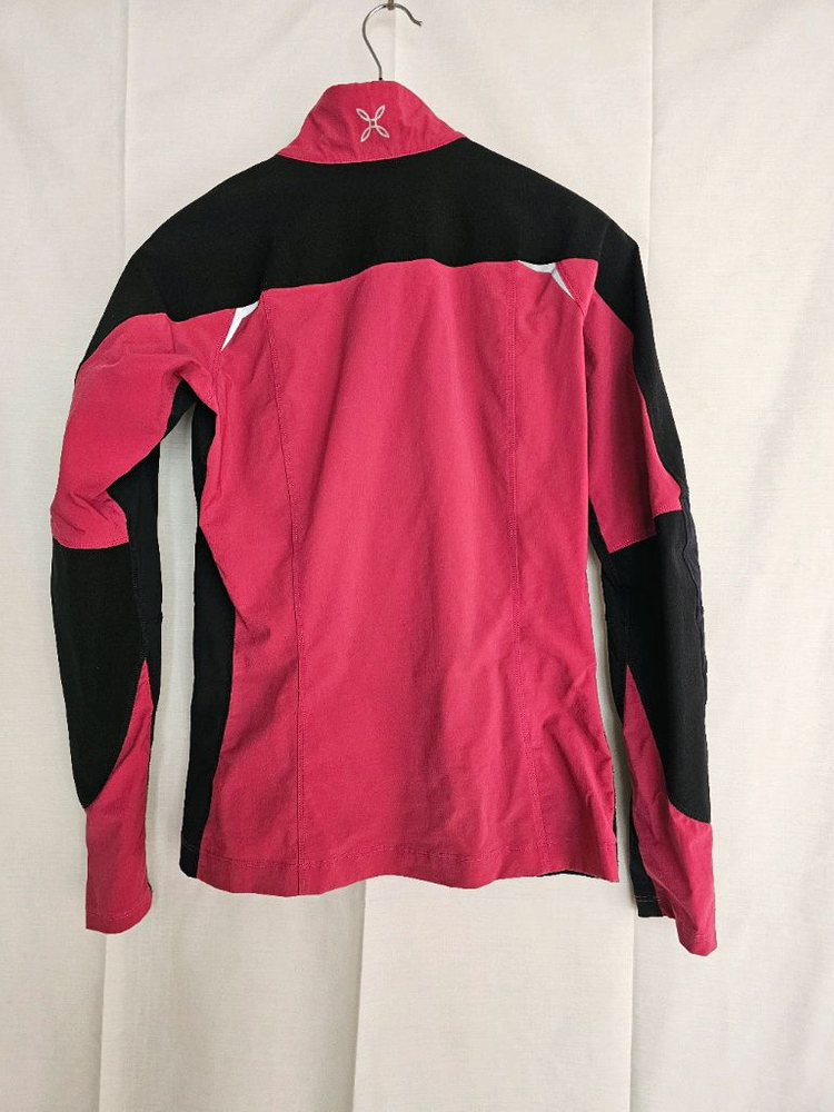 몬츄라 WAY 핑크/블랙 여성 스포츠 자켓--2