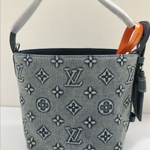 귀한 데님 가방