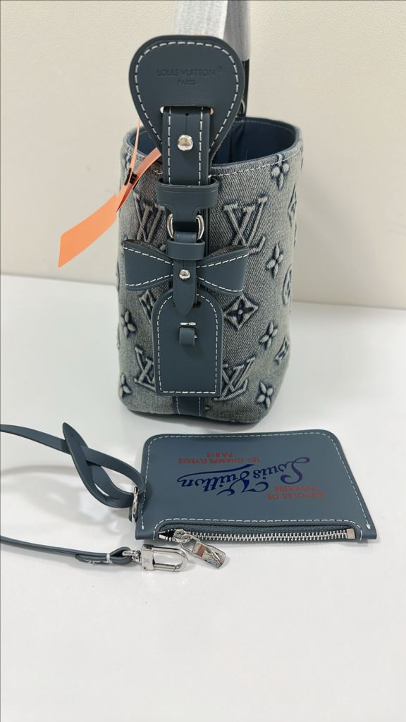 귀한 데님 가방--1